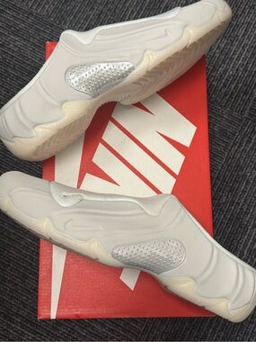 Nike Clogposite Photon Dust Summit White - Cream Slip-On Sneakers